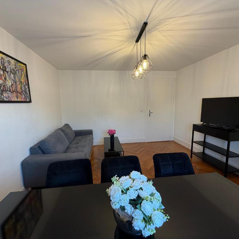4 bedrooms appartement city center of Geneva, 125 m2 , Private parking - Appartement 4 Chambres - 5