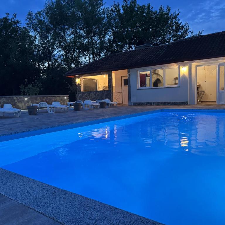 Althea Home & Wellness - Villa avec Piscine Privée - 3