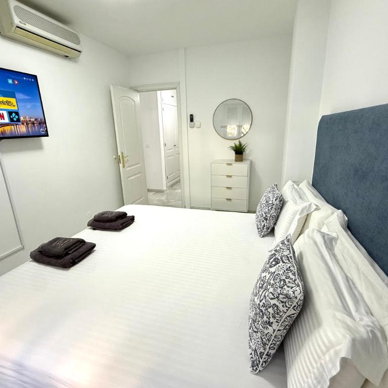 MI CAPRICHO BEACHFRONT 414 - Apartment with terrace and private garden by the sea - Apartment - 49