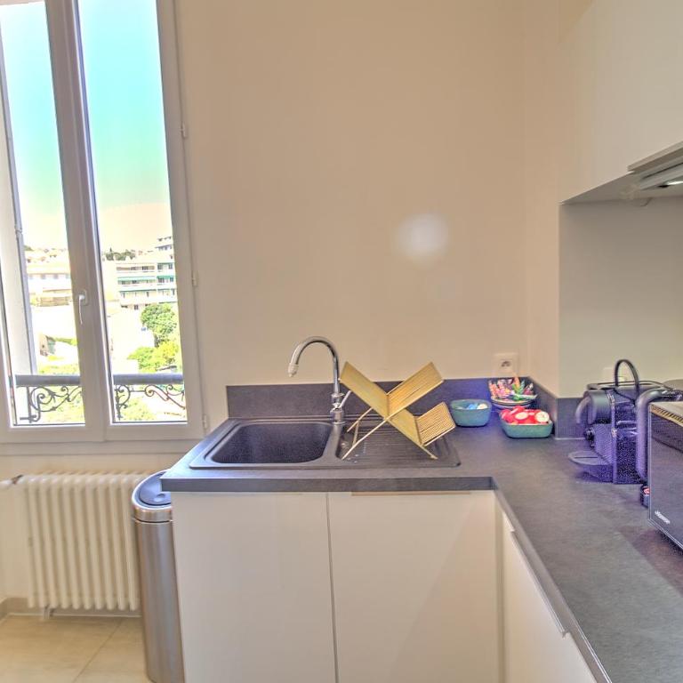 ALC - BOR383 - 12 min Palais And Beaches - Appartement avec Balcon - 16