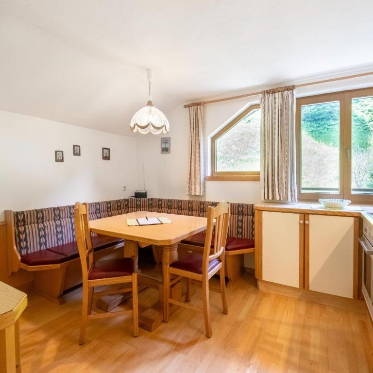 Chalet in Tirol by Zillertal Ski Slopes - Ferienhaus mit 2 Schlafzimmern - 11