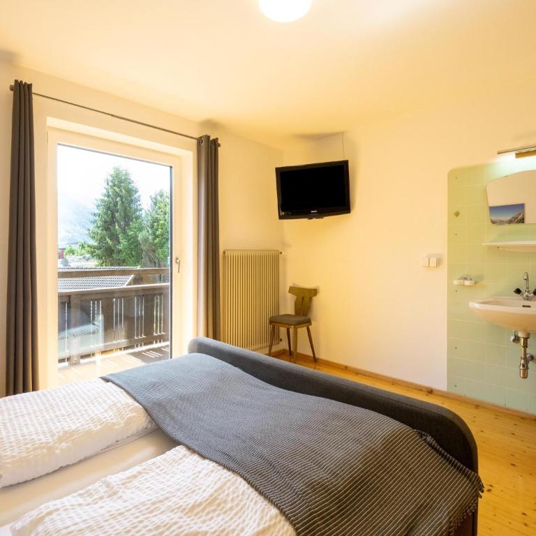 Chalet in Fügen near Spieljochbahn - Ferienhaus mit 4 Zimmern - 6