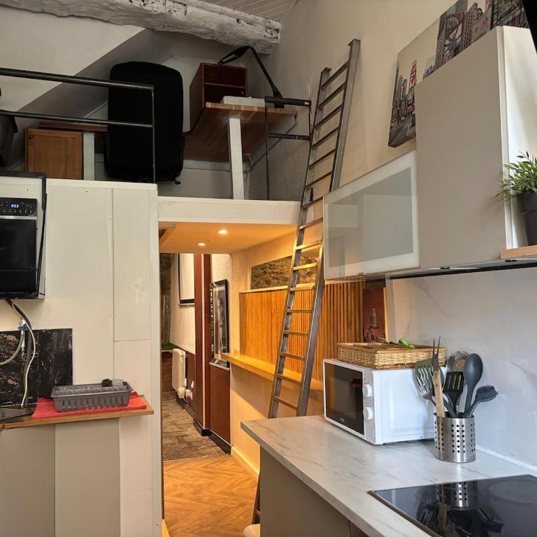 Cocon atypique et chaleureux en plein centre - Appartement 2 Chambres - 5