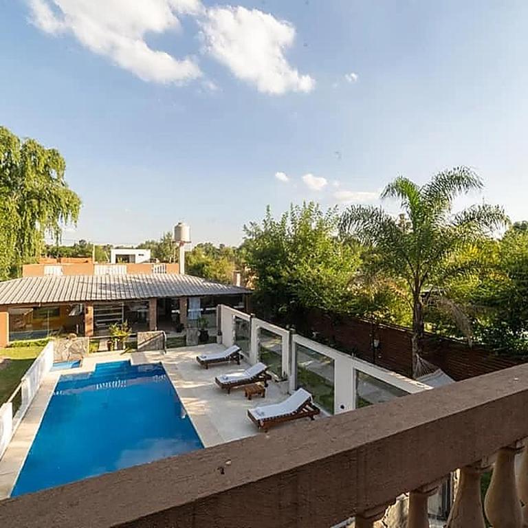 Buenos Aires de Ezeiza - Resort Vacacional - Amenities Premium en zonas a compartir - 3 Departamentos full - Desayuno, Netflix y Disney incluidos - Otra forma de Vacacionar - Apartamento Deluxe de 2 dormitorios con balcón - 8