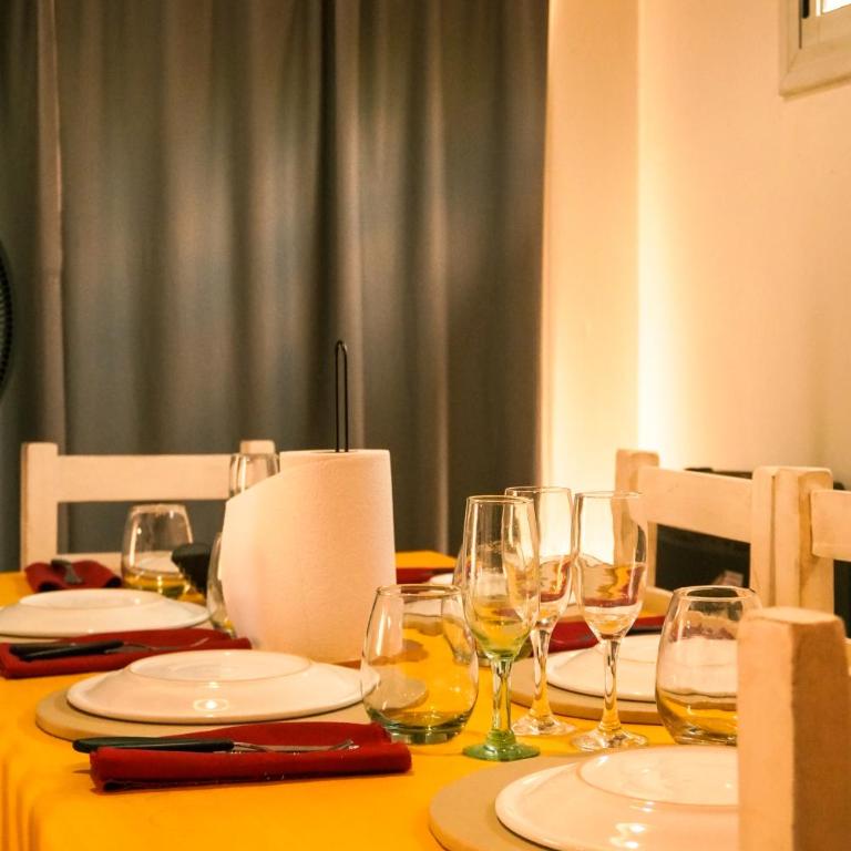 Buenos Aires de Ezeiza - Resort Vacacional - Amenities Premium en zonas a compartir - 3 Departamentos full - Desayuno, Netflix y Disney incluidos - Otra forma de Vacacionar - Apartamento Deluxe de 2 dormitorios con balcón - 15