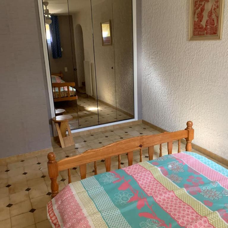 Appartement Rez de Villa - 4 personnes - Fréjus - Vue piscine - Appartamento con 1 Camera da Letto - 11