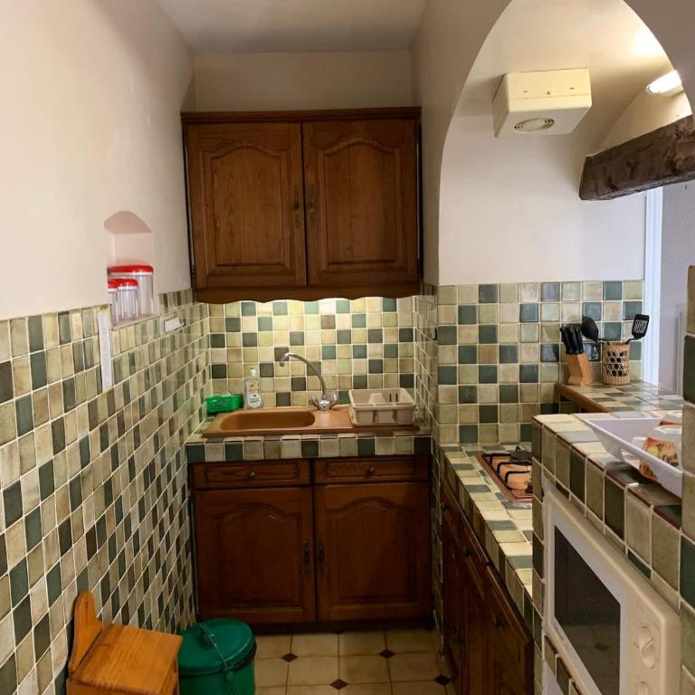 Appartement Rez de Villa - 4 personnes - Fréjus - Vue piscine - Appartamento con 1 Camera da Letto - 13