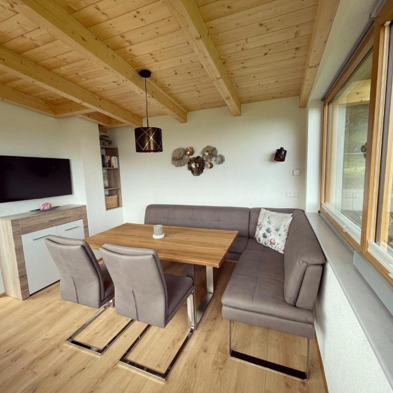 Bauernhof Wugganig - Appartement 2 Chambres avec Balcon - 8