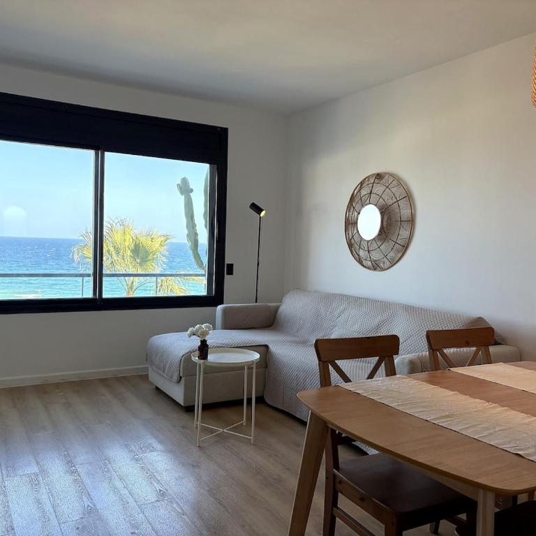 Mirador al Mediterráneo - Three-Bedroom Apartment - 36
