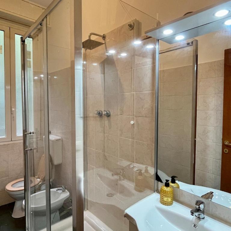 10 Minutes from the city center - Appartamento con 2 Camere da Letto - 8