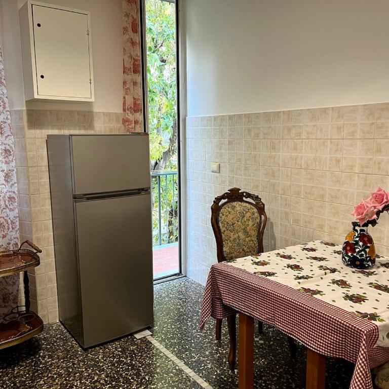 10 Minutes from the city center - Appartamento con 2 Camere da Letto - 12
