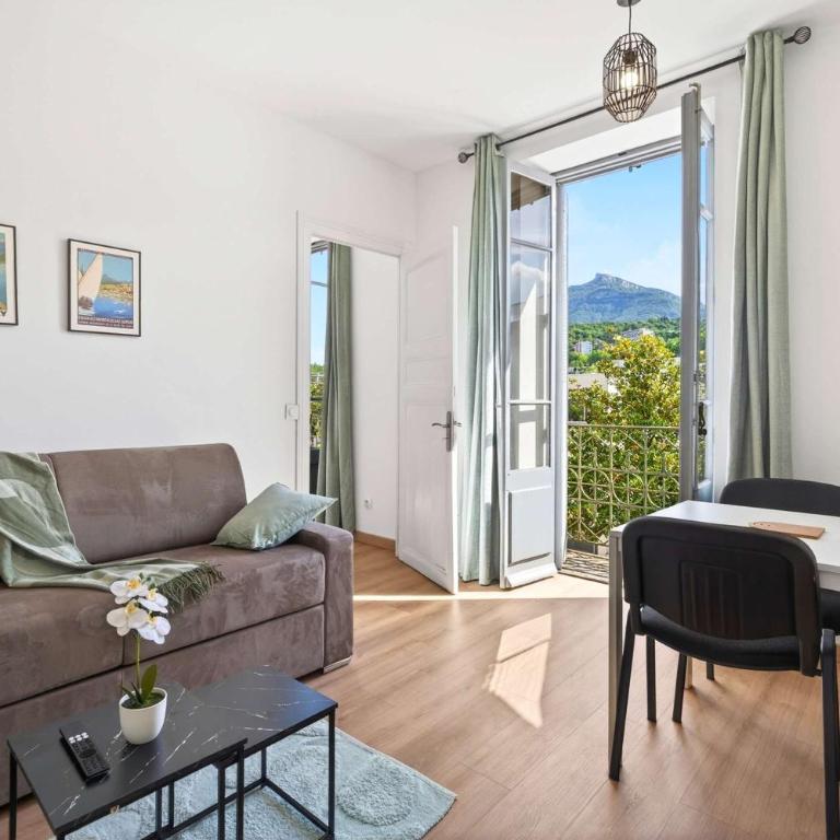Auberge des 2 Savoie - T2 Proche Gare & Centre-ville, Idéal Séjour! - Appartement - 10
