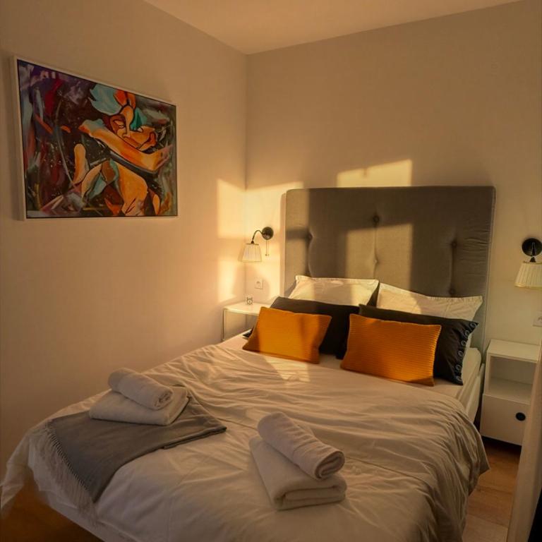 Happy Art Home Belgrade - One-Bedroom Apartment - 33