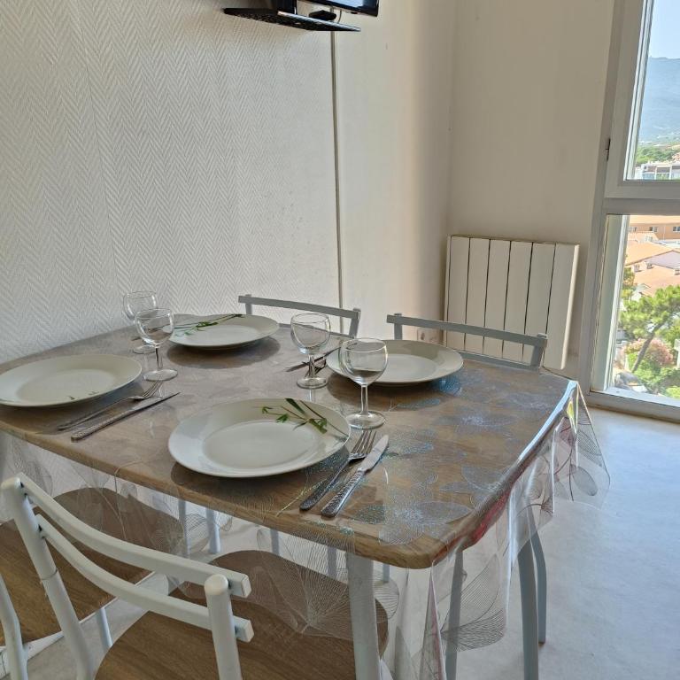 Vue mer Plage à 150m & Parking gratuit - Appartement - Vue sur Mer - 5