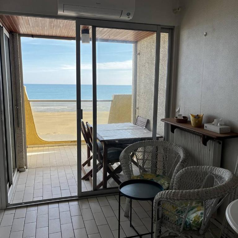 AppartementT2 vue panoramique 4ARAX31 Superb loft with panoramic sea view - One-Bedroom Apartment - 14