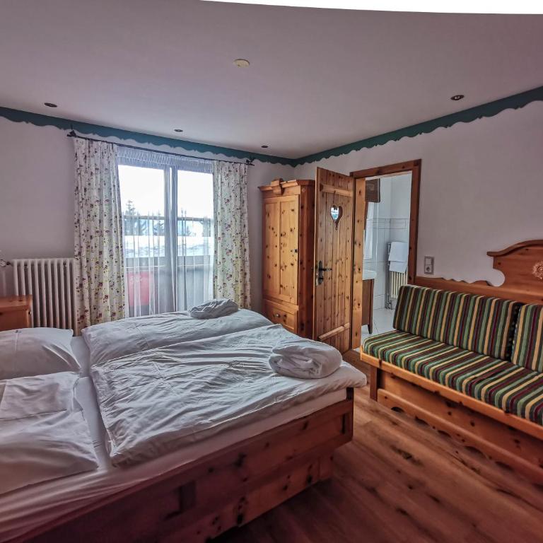 Berghotel Arthurhaus - Doppelzimmer mit Bergblick - 4
