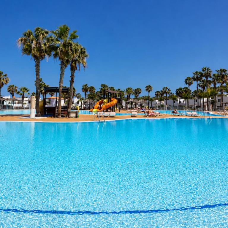 Home2Book Sunny Fun Pool & Terrace Apt Corralejo - Appartement 2 Chambres - 25