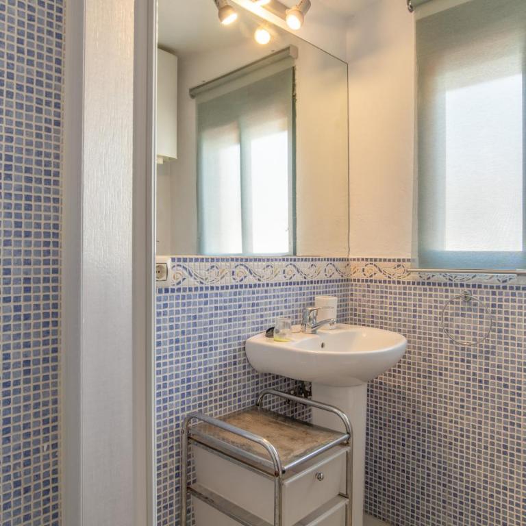 Atico Duplex Jardines de Zahara - Apartamento con 3 dormitorios - Frente al océano - 11