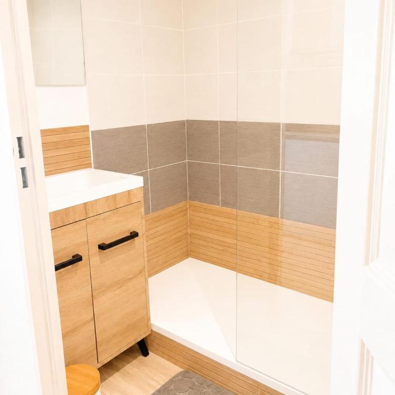 LVAM - Appartamento Duplex per 4 Persone - Nel Cuore di Cap d'Agde - Appartamento - 10