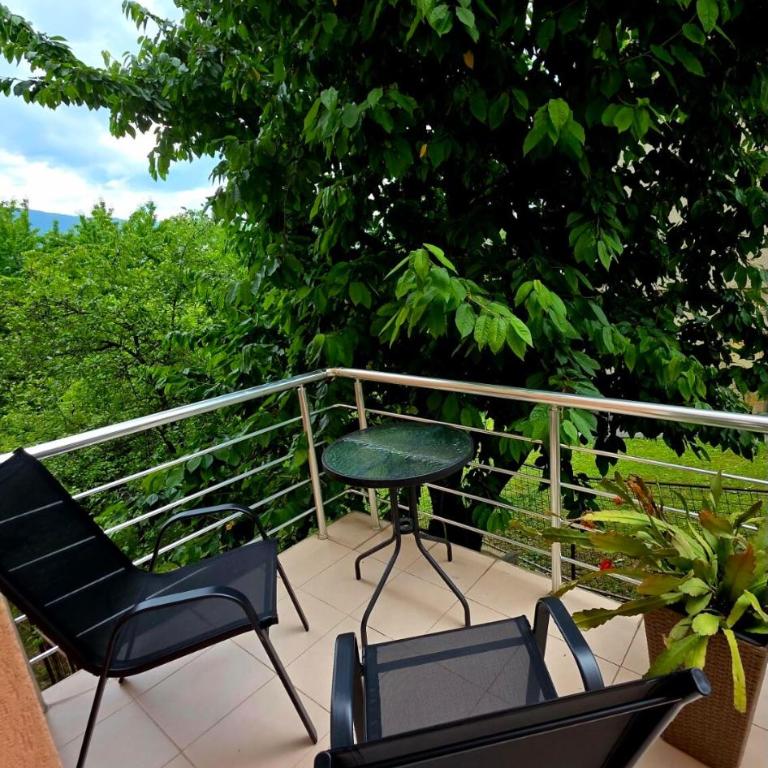 Apartment Cherry View - Apartman sa 2 Spavaće Sobe i Balkonom - 2