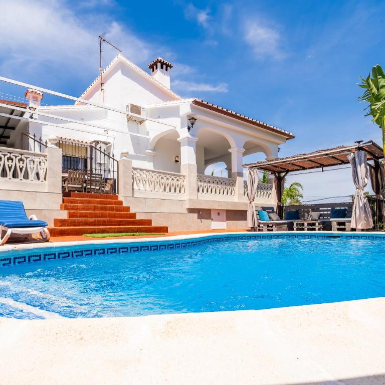 Cubo's Villa Esmeralda - Villa de 3 dormitorios - 1