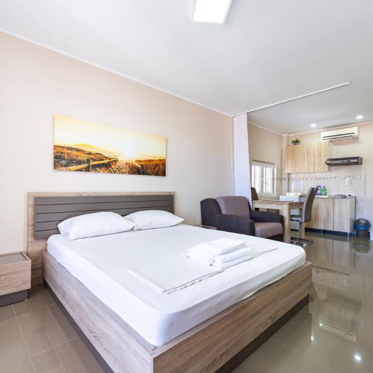Ankica Apartments - Apartment - 8