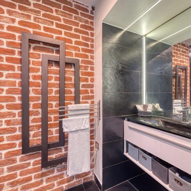 Penthouse with Jacuzzi Top floor Paris 17th arrondissement - Apartment mit 1 Schlafzimmer - 54