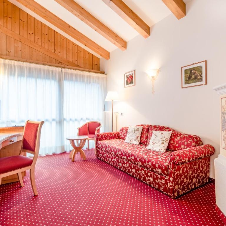 Pineta Pastry Hotel - Junior Suite con Balcone - 2