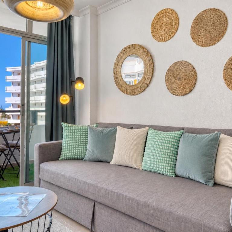 Sunny Vacation Gran Canaria - Near the Beach By Lanzarote Vacation Homes - Apartamento de 3 dormitorios con balcón - 10