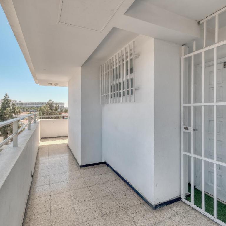 Sunny Vacation Gran Canaria - Near the Beach By Lanzarote Vacation Homes - Apartamento de 3 dormitorios con balcón - 26