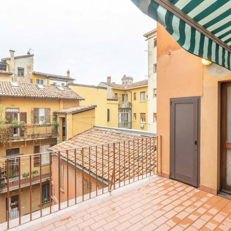 Unione, Bologna by Short Holidays - Two-Bedroom Apartment - 10