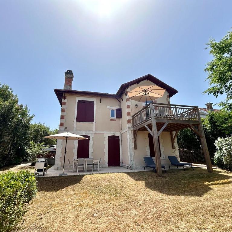 Villa les Batignolles Ville d'hiver Arcachon - Villa 3 Chambres - 24