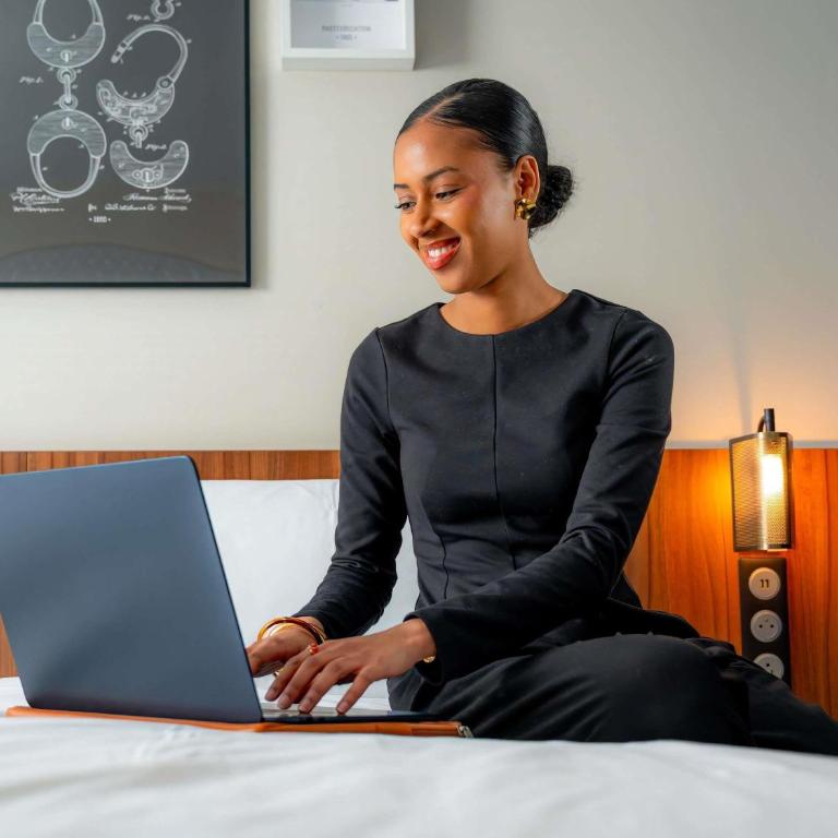 Mercure Paris Montparnasse Pasteur - Chambre Lit double Queen-Size Privilège avec 1 Canapé-Lit pour 1 Personne - 6