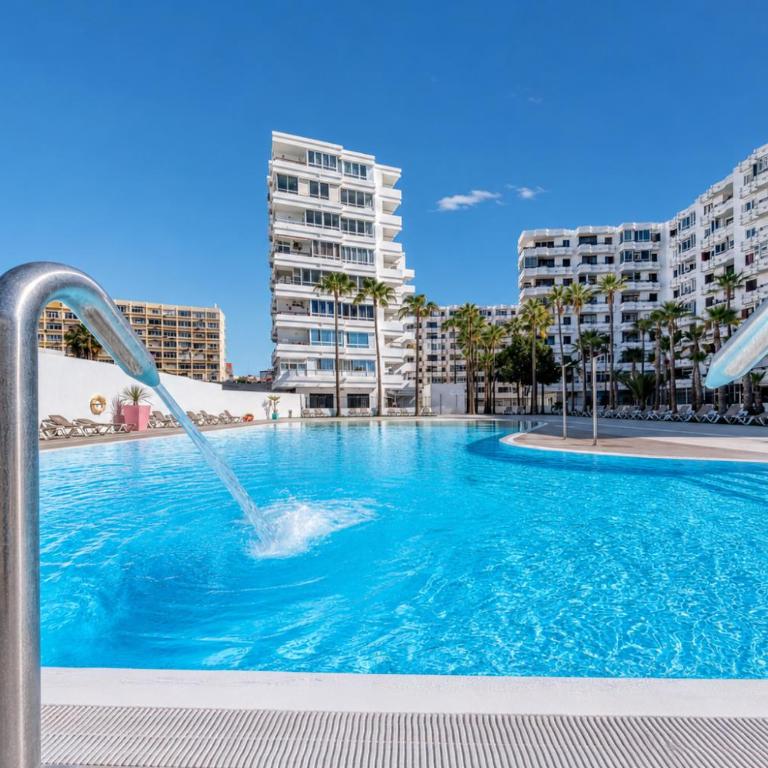 Sunny Vacation Gran Canaria - Near the Beach By Lanzarote Vacation Homes - Apartamento de 3 dormitorios con balcón - 2