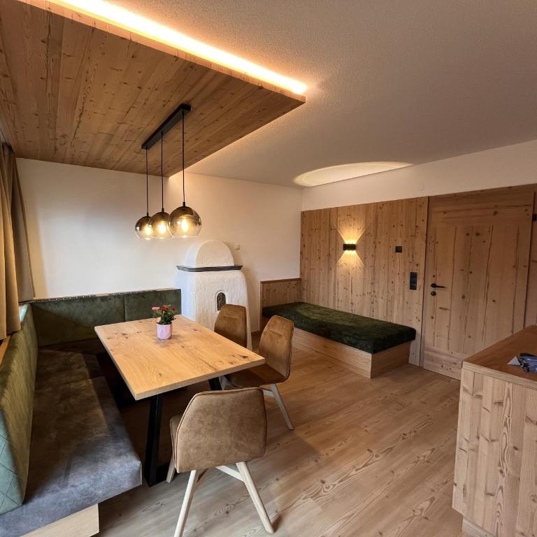Kuchlerhof - Apartment mit 2 Schlafzimmern und Bergblick - 8