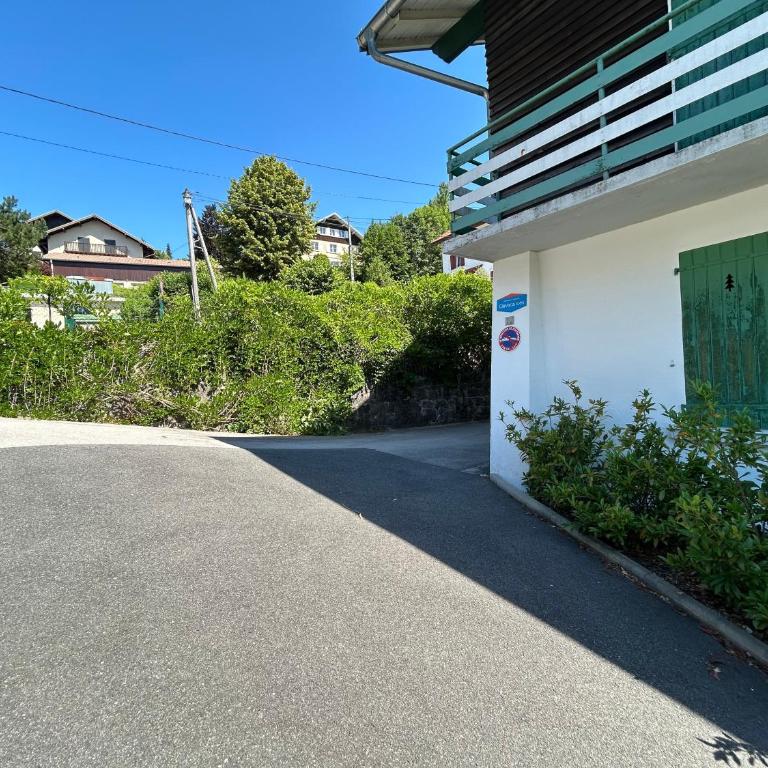 Appartement Etage Chalet à 300m du lac de Gérardm - Villa 3 Chambres - 31