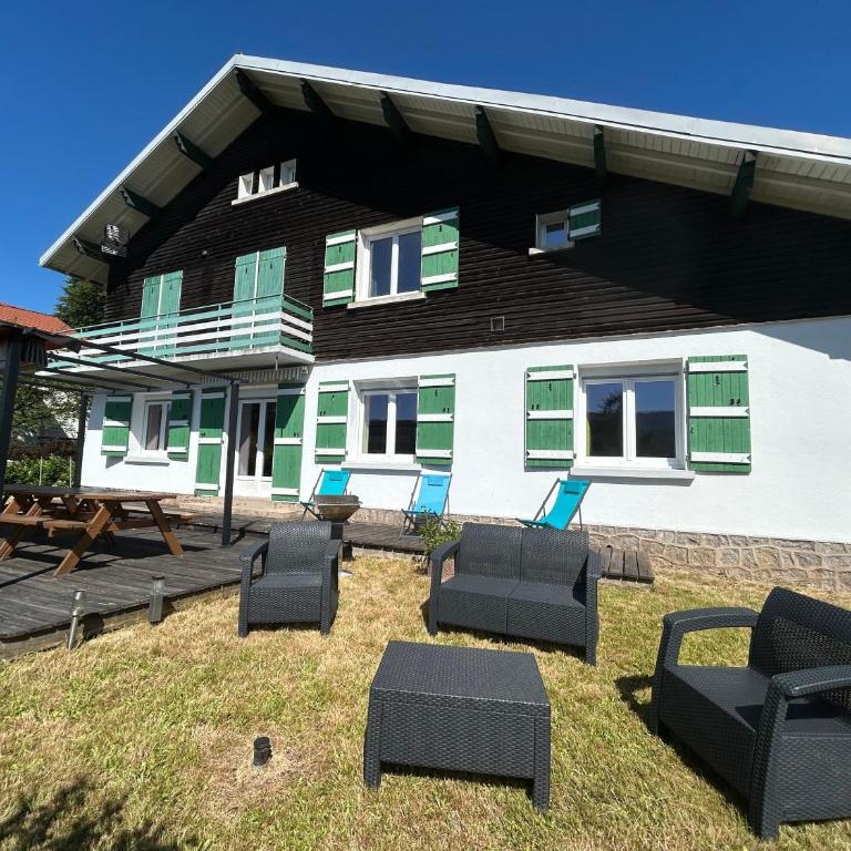 Appartement RDC Chalet à 300m du lac de Gérardmer - Villa 3 Chambres - 4