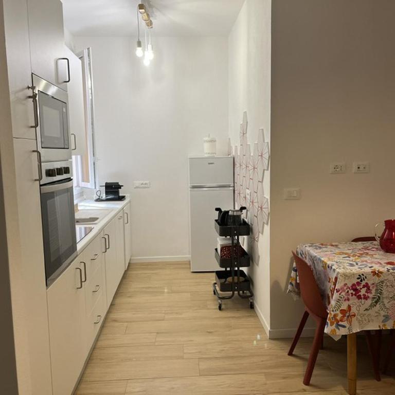 Via de' Coltelli City Center - Appartamento con 2 Camere da Letto - 9