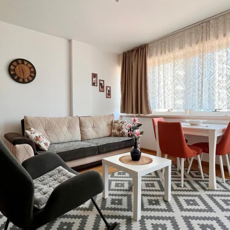Four Views By The Sea Apartments - Apartment with Sea View - 3