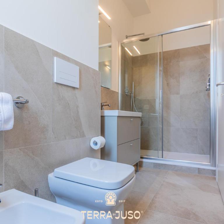 Porta Romana Guesthouse - Camera Tripla con Bagno Privato - 13