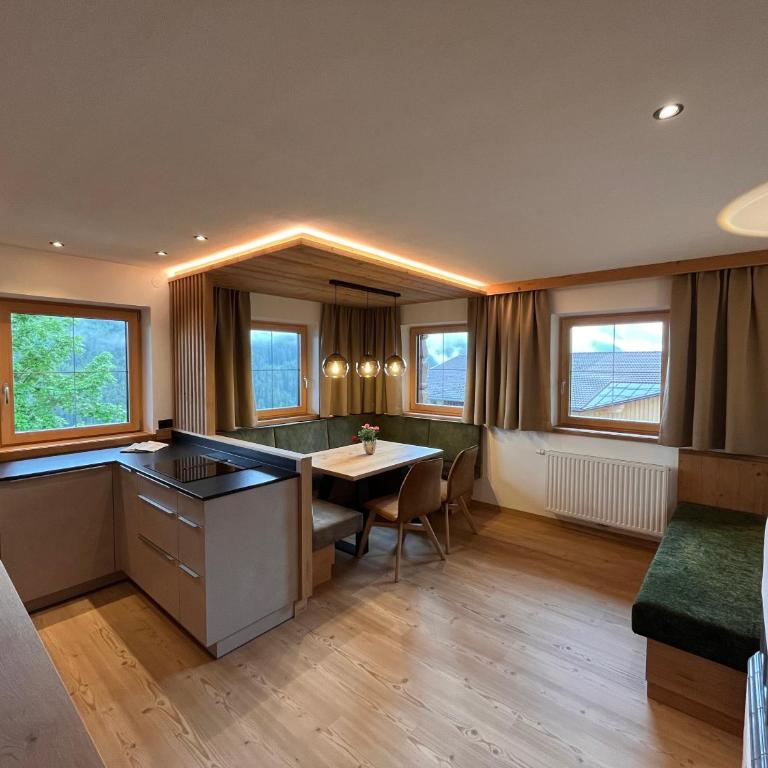 Kuchlerhof - Apartment mit 2 Schlafzimmern und Bergblick - 3