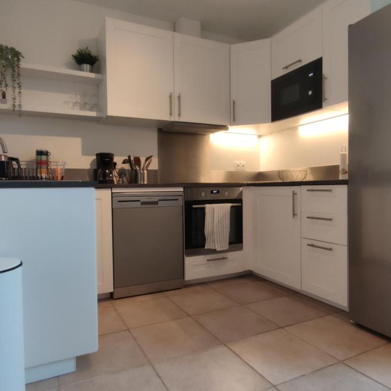 Le Terracotta - Ideal Groupe - Salle de sport - Parking Gratuit - Appartement 5 Chambres - 26