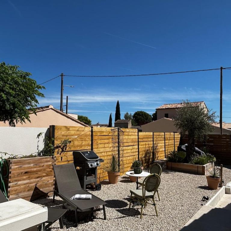 La Villa Santorin Townhouse and Jacuzzi - Villa de 1 dormitorio - 19