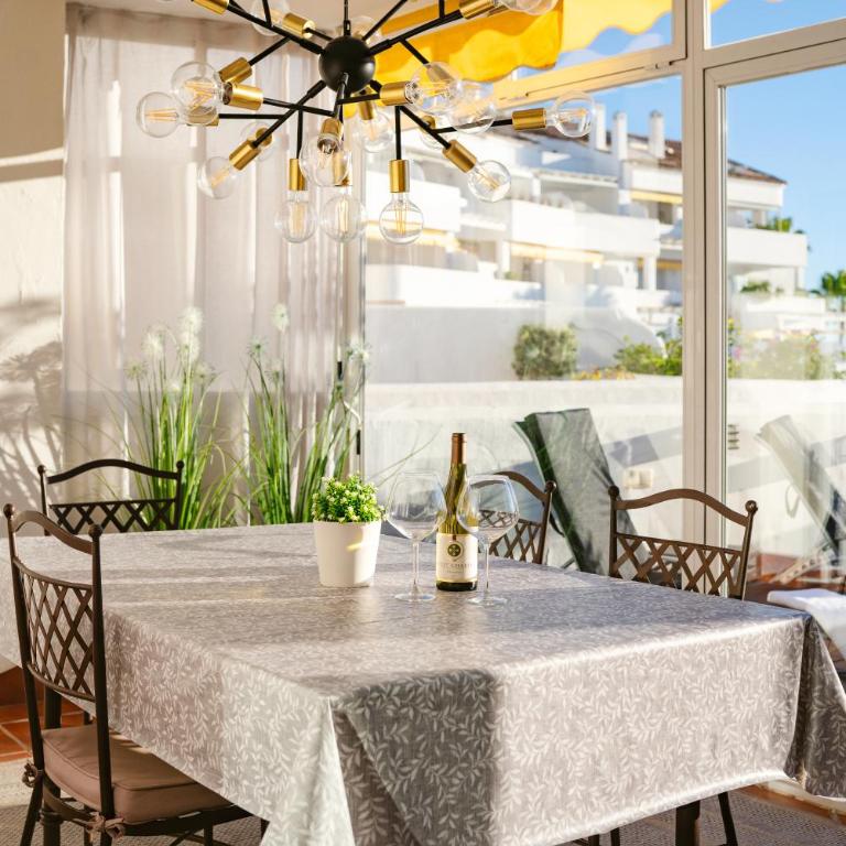 Modern Stay Near Banús & Centro Plaza - Apartamento de 1 dormitorio - 43