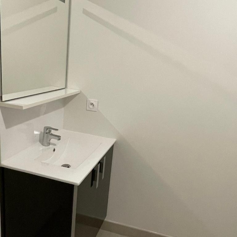 La Pinède Appartement - Appartement 1 Chambre - 15