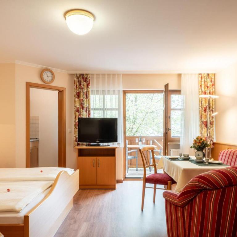 App.-Haus zur Europa-Therme - Apartment mit Balkon - 2