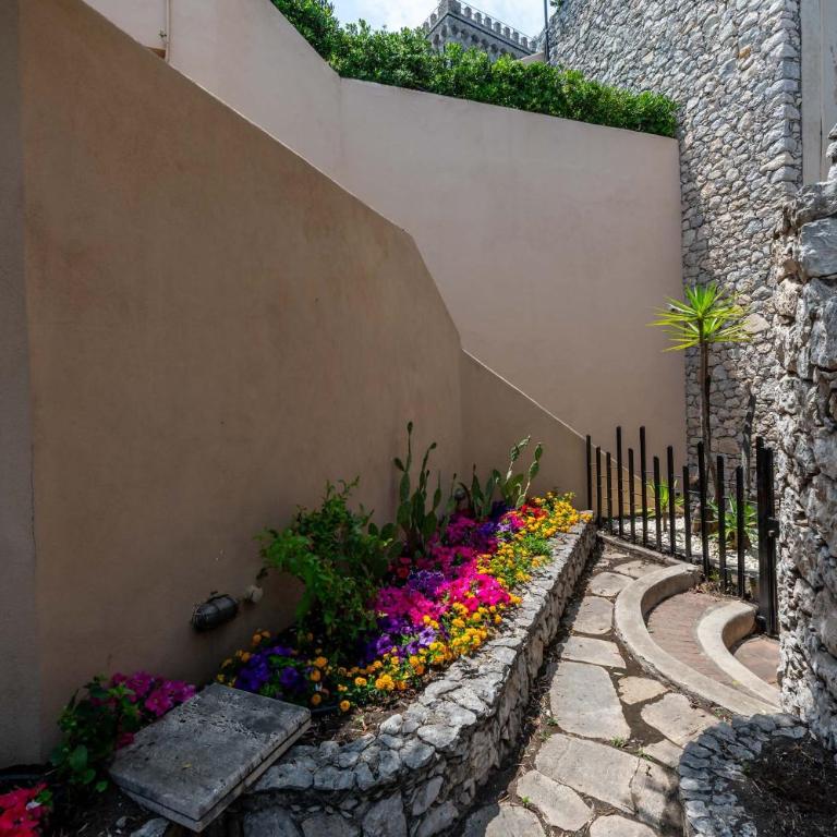Villa di Lusso con Vista Mare su Isola Bella - Appartamento Superior - 32