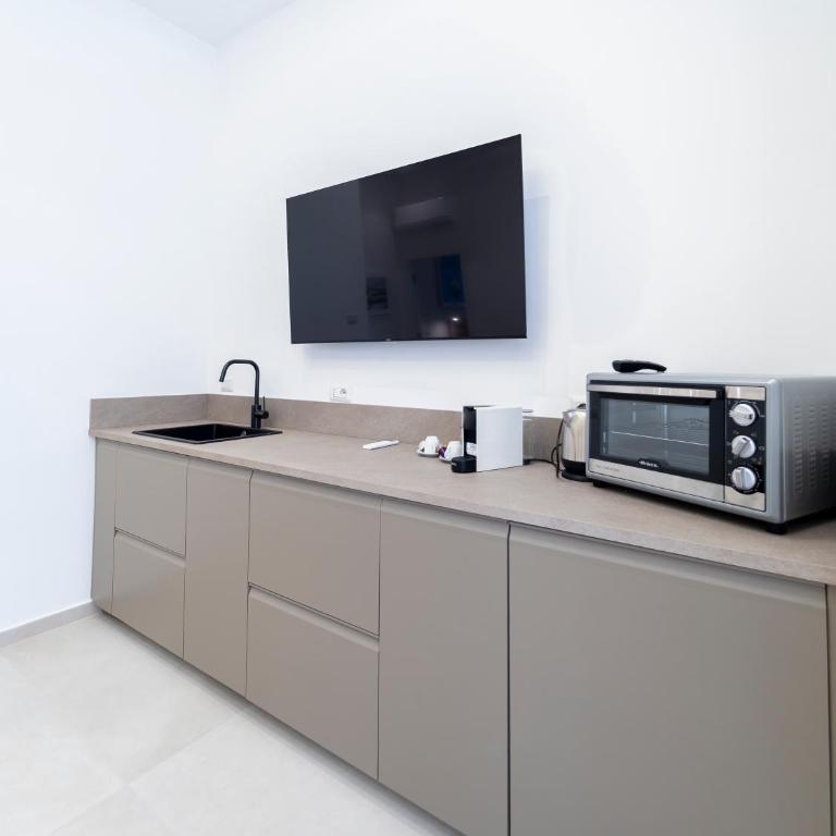 Epicuro Luxury Suites - Camera Matrimoniale Deluxe - 4