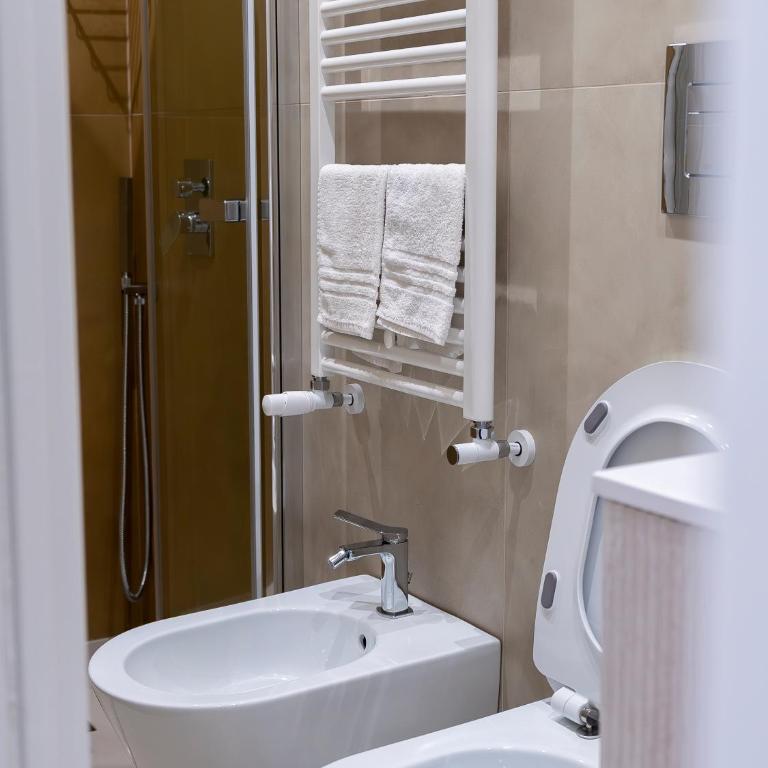 Epicuro Luxury Suites - Camera Quadrupla Deluxe - 12