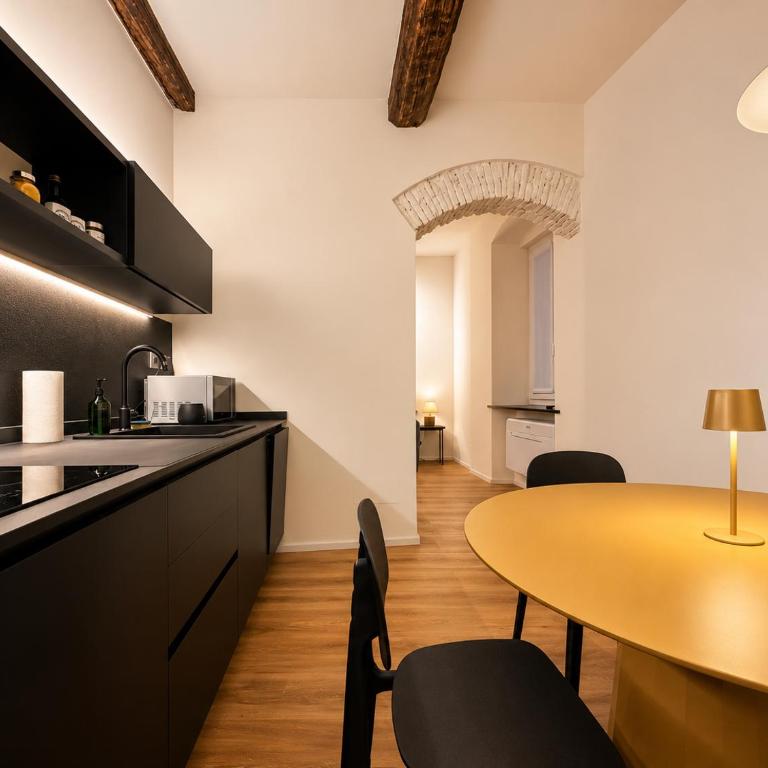 Design, Aria Condizionata ,Cuore del Centro Storico - Appartamento con 1 Camera da Letto - 12